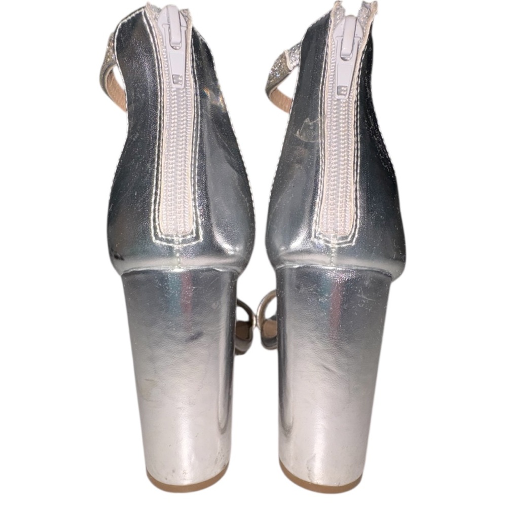 Charlotte Russe Chunky Shimmering Silver Heels With zip closure - Picture 3 of 7